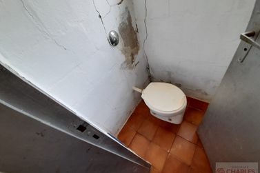 S&iacute;tio &agrave; venda - 160m&sup2; - Centro
