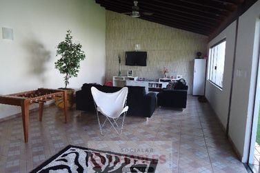 Casa &agrave; venda - 450m&sup2; - Centro