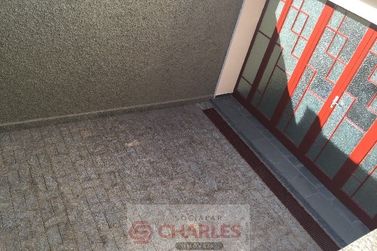 Casa &agrave; venda - 300m&sup2; - Centro