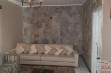 Casa &agrave; venda - 180m&sup2; - Centro