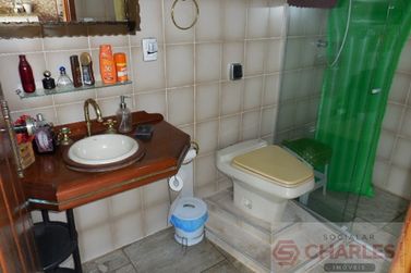 Casa &agrave; venda - 335m&sup2; - Centro