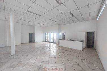 Sala Comercial para alugar - 200m&sup2; - Centro