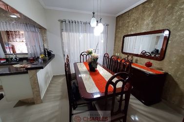 Casa &agrave; venda - 173m&sup2; - Centro