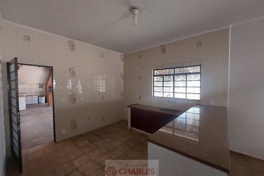 S&iacute;tio &agrave; venda - 345m&sup2; - Centro