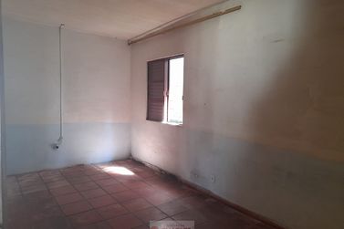 Casa &agrave; venda - 111m&sup2; - Centro