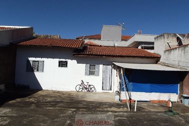 Casa &agrave; venda - 45m&sup2; - Centro
