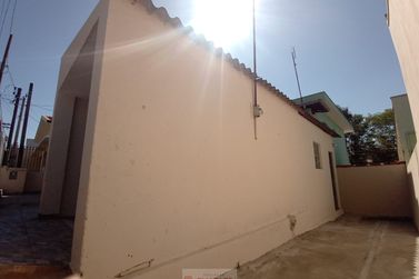 Casa para alugar - 60m&sup2; - Centro