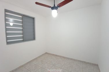Apartamento para alugar - 48m&sup2; - Centro