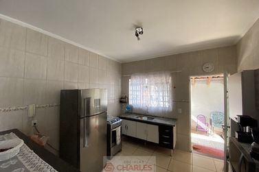 Casa &agrave; venda - 107m&sup2; - Centro