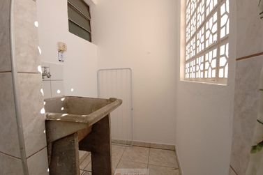 Apartamento para alugar - 48m&sup2; - Centro