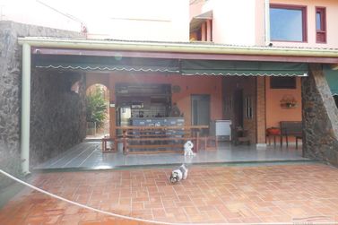 Casa &agrave; venda - 1000m&sup2; - Centro