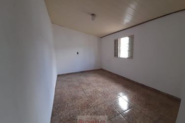 Casa &agrave; venda - 83m&sup2; - Centro