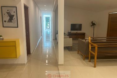 S&iacute;tio &agrave; venda - 640m&sup2; - Centro