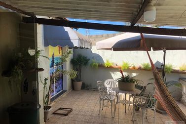 S&iacute;tio &agrave; venda - 600m&sup2; - Centro