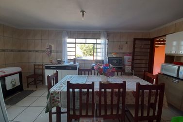 Casa &agrave; venda - 10m&sup2; - Centro