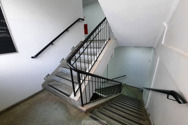 Sal&atilde;o Comercial para alugar - 30m&sup2; - Centro