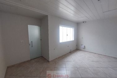 Sal&atilde;o Comercial para alugar - 163m&sup2; - Centro
