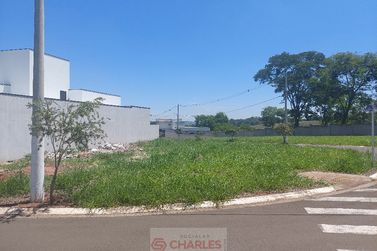 Terreno &agrave; venda - 10m&sup2; - Centro