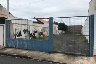 Terreno &agrave; venda - 10m&sup2; - Centro