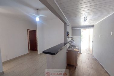 Casa &agrave; venda - 140m&sup2; - Centro