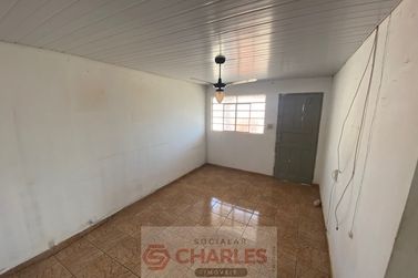Casa &agrave; venda - 101m&sup2; - Centro