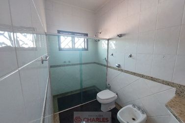 Casa &agrave; venda - 350m&sup2; - Centro