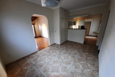 Casa &agrave; venda - 128m&sup2; - Centro