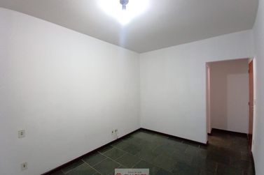 Apartamento &agrave; venda - 58m&sup2; - Centro