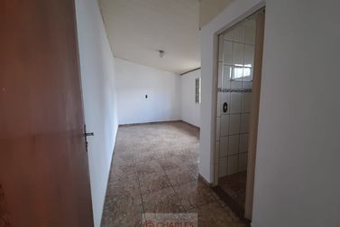 Casa &agrave; venda - 83m&sup2; - Centro