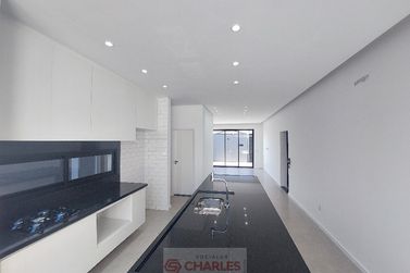 Casa &agrave; venda - 155m&sup2; - Centro
