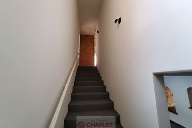 Casa &agrave; venda - 444m&sup2; - Centro