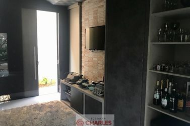 Casa para alugar - 541m&sup2; - Centro