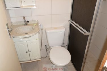 Apartamento para alugar - 48m&sup2; - Centro