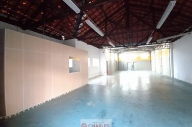 Sal&atilde;o Comercial &agrave; venda - 288m&sup2; - Centro
