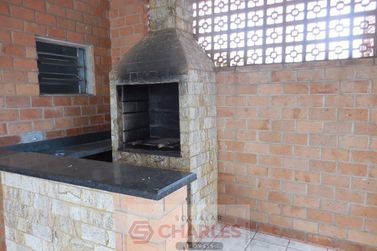 Casa &agrave; venda - 243m&sup2; - Centro