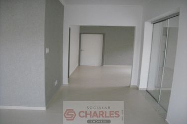 Casa &agrave; venda - 249m&sup2; - Centro