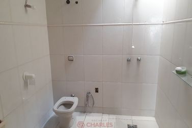 Sal&atilde;o Comercial &agrave; venda - 380m&sup2; - Centro