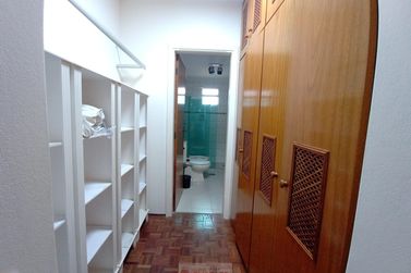 Apartamento para alugar - 130m&sup2; - Centro