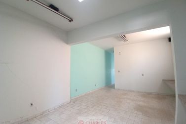 Sal&atilde;o Comercial para alugar - 106m&sup2; - Centro