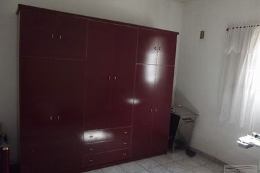 Casa &agrave; venda - 360m&sup2; - Centro