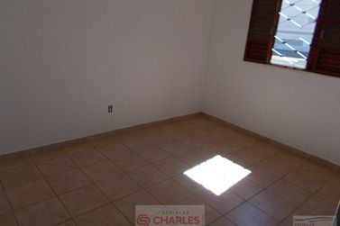 S&iacute;tio &agrave; venda - 124m&sup2; - Centro