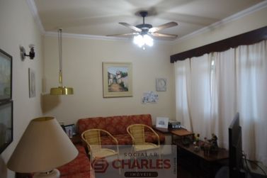 Casa &agrave; venda - 205m&sup2; - Centro
