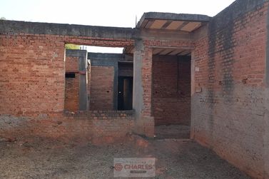 Casa &agrave; venda - 120m&sup2; - Centro