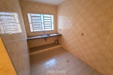 Sal&atilde;o Comercial para alugar - 115m&sup2; - Centro