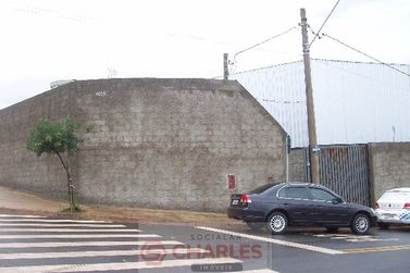Sal&atilde;o Comercial &agrave; venda - 400m&sup2; - Centro