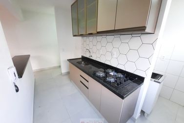 Apartamento para alugar - 54m&sup2; - Centro