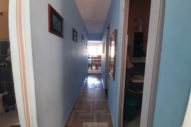 Casa &agrave; venda - 10m&sup2; - Centro