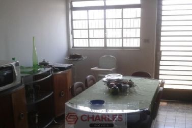 Casa &agrave; venda - 390m&sup2; - Centro