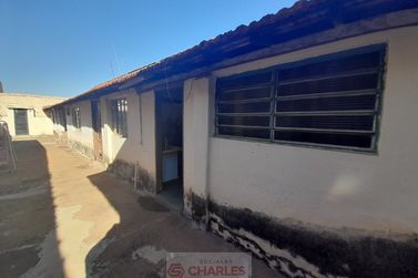Casa &agrave; venda - 230m&sup2; - Centro