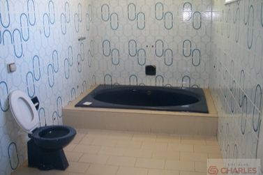 Casa para alugar - 357m&sup2; - Centro